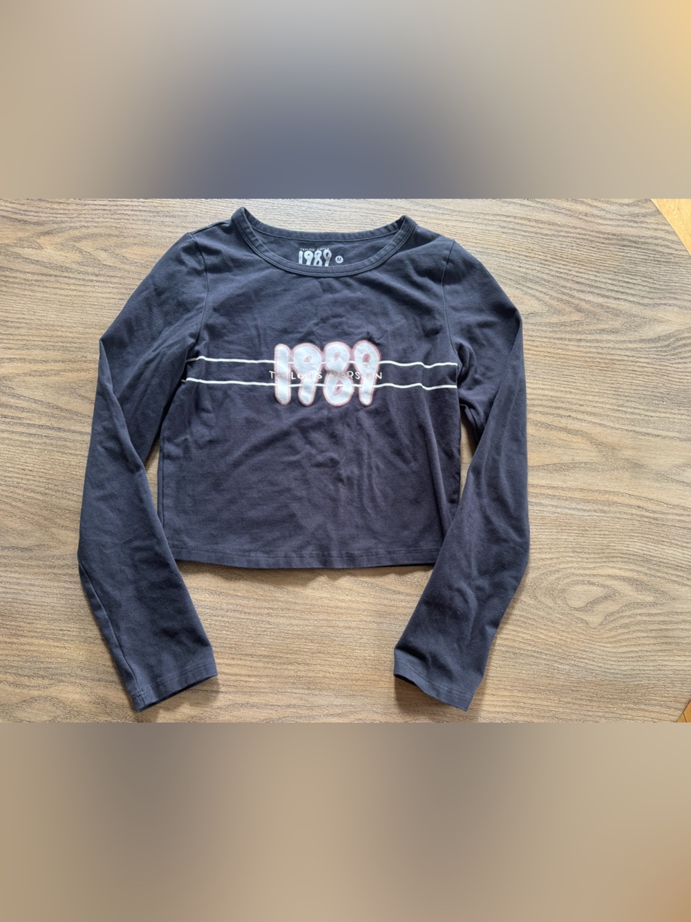 Taylor Swift 1989 Crop Top - Medium Long Sleeve Taylor’s Version